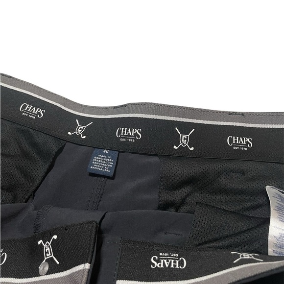 Chaps Men’s Golf Shorts Size 40 - Picture 2 of 3